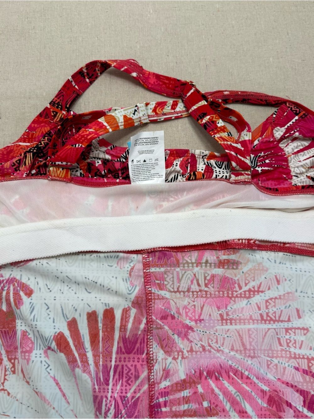 IT Figures Women's 18W Plus Underwire One Piece Swimsuit Floral NWOT - Picture 9 of 14